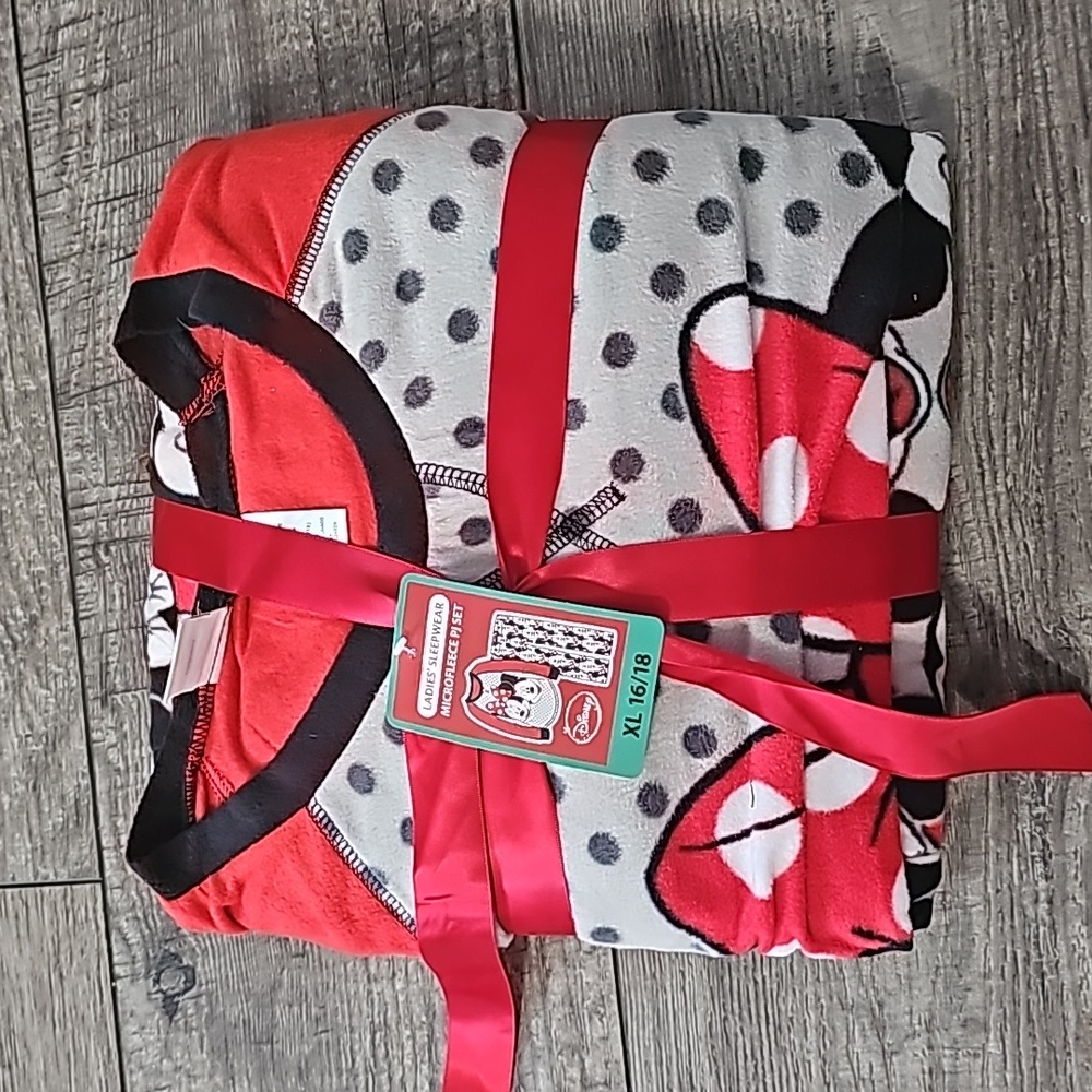 Disney Microfleece Pajama Set